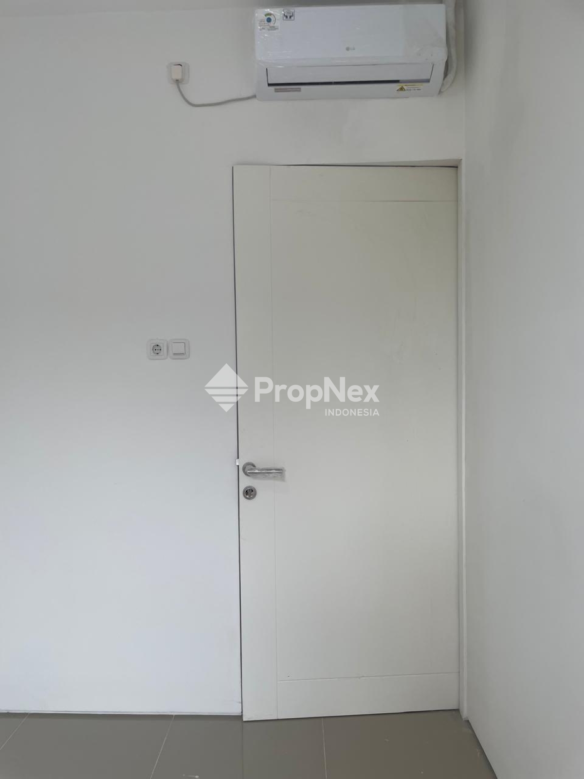 Murah Royal Residence Oakwood segera laku 5x12 siap huni — foto 7
